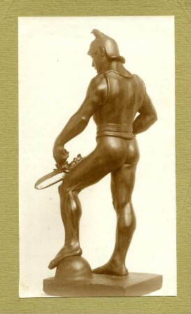 Krieger für das Kriegerdenkmal für die Gefallenen des Deutsch-französischen Krieges 1870/1871 in Dippoldiswalde : Krieger für das Kriegerdenkmal für die Gefallenen des Deutsch-französischen Krieges 1870/1871 in Dippoldiswalde. Bronze (1913; C. Brose)