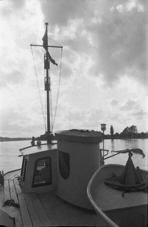 Städtisches Motorboot "Friedrich Töpper".