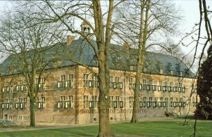 Schloß Reinbek: Gartenseite
