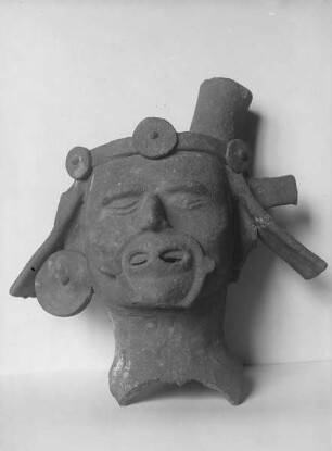 Kopfteil eines Figurengefäßes, aztekischer Stil