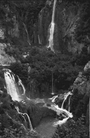 Plitwitzer Seen: [Wasserfall] Ausschnitt