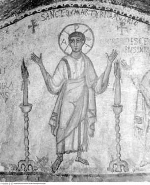 Arcosolium von Cominia und Nicatiola (Der heilige Ianuarius zwischen den beiden Verstorbenen)