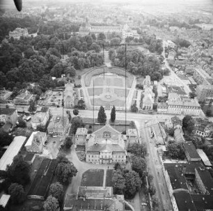 Schloss Friedrichsthal und Orangerie in Gotha : Blickrichtung Westen zum Schloss Friedenstein