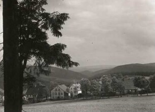 Erzgebirge. Steinheidel nördlich Johanngeorgenstadt. Ortsteilansicht