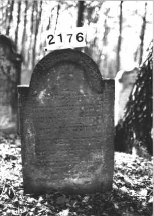Grabstein 2176