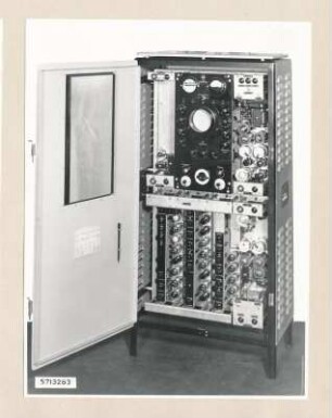 Impulszentrale TKG1 Frontseite vorn offen, Foto 1957