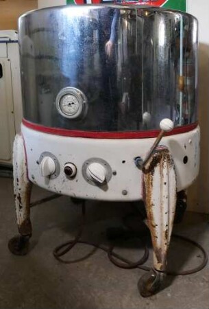 Miele Bottichwaschmaschine 155/1, Baujahr 1956