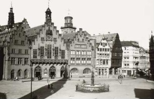Frankfurt am Main, Römer : Frankfurt am Main. Römer. Ansicht mit Gerechtigkeitsbrunnen vom Römerberg
