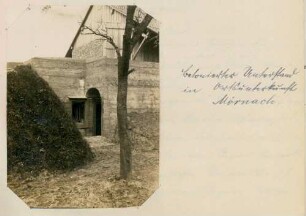 Foto eines betonierten Unterstandes in Moernach