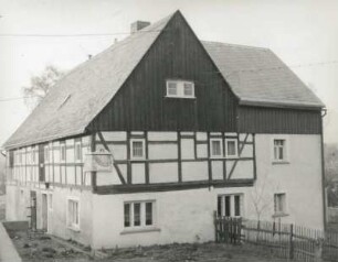 Dörnthal (Pfaffroda-Dörnthal), Hauptstraße 75. Wohnhausstallhaus (Hof Nr. 49). Eckansicht mit Anbau