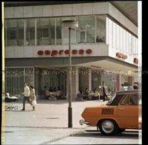 Café "Espresso" am Alexanderplatz