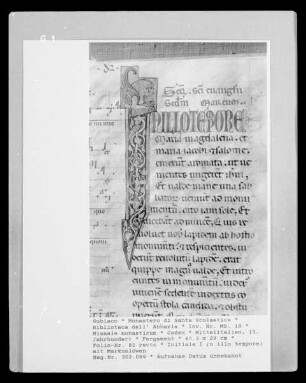 Missale monasticum — Initiale I (n illo tempore) mit Markuslöwen, Folio 82 recto