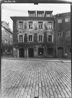 Meißen, Burgstraße 21. Wohnhaus mit Laden (18. Jh). Straßenfront