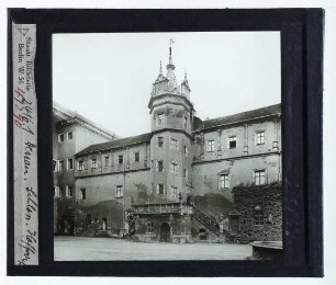 Dessau, Residenzschloss : Hofansicht, Treppenturm