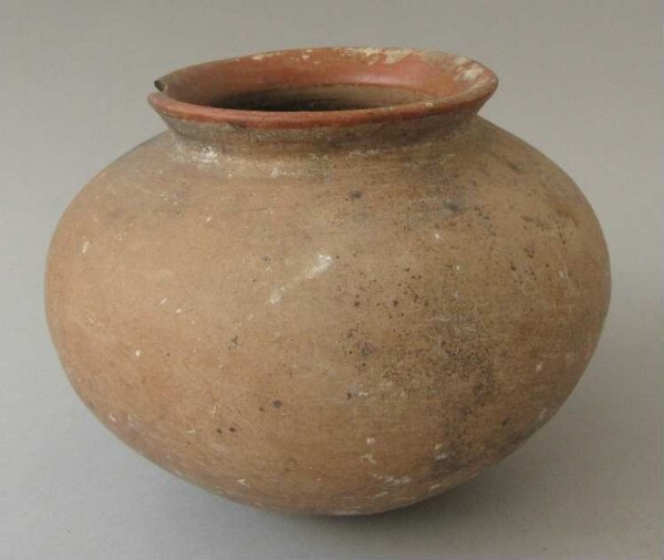 Clay vessel