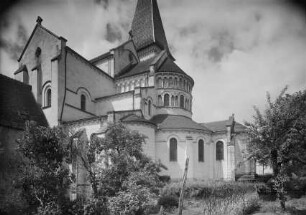 Église abbatiale bénédictine Saint-Pierre