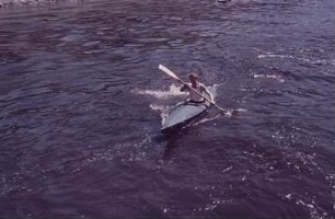 Kanu auf der Elbe bei Meißen