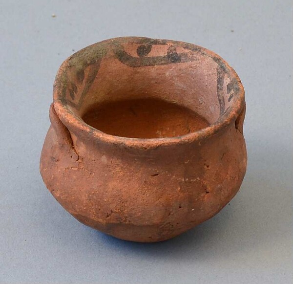 Clay vessel