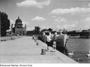 Potsdam, Dampferanlegestelle