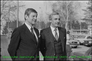 Verabschiedung von Dr. Rudolf Harde (Vorstandsvorsitzender des Kernforschungszentrums Karlsruhe (KfK))