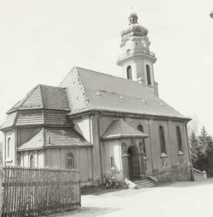 Katholische Kirche zum heiligen Kreuz