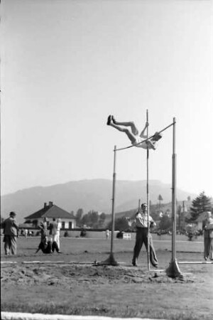 Predal: Rumänische Leichtathletik-Meisterschaften, Stabhochsprung