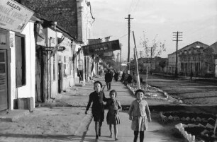 Chisinau: Straße, Vordergrund Kinder