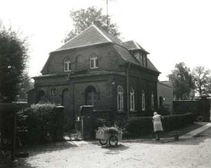 Wurzen, Dresdener Straße 65. Neuer Friedhof (1890/1900). Wohn- und Verwaltungsgebäude