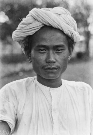 Mann der Shan mit Turban (Deutsche Indien-Expedition 1926/1929 - 3. Myanmar)