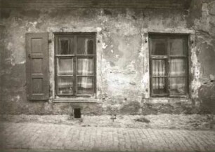 Annaberg-Buchholz, Mandelgasse 14. Wohnhaus. Erdgeschoßfenster