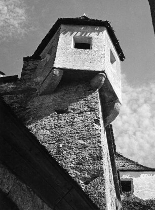 Sankt Georgen am Längsee-Hochosterwitz. Burg Hochosterwitz (Ersterwähnung 860, Umbau 1570-1586). Wachhäuschen in der Umfassungsmauer