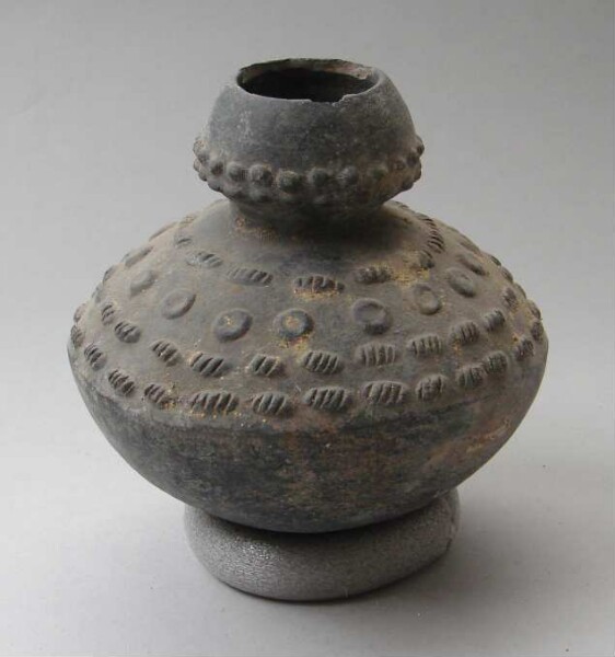 Clay vessel