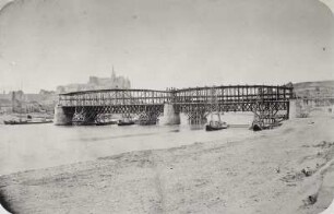 Eisenbahnbrücke