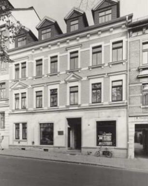 Laden, Wurzen