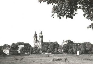 Kamienna Góra-Krzeszów. Benediktinerabtei. Ansicht mit Klosterkirche (1701/1800)