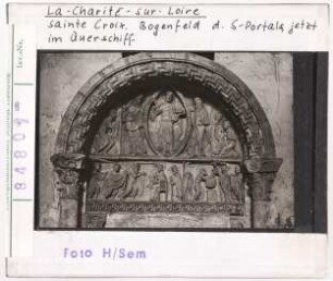 La-Charité-sur-Loire: Abteikirche, Südportal, Tympanon, Christus in der Mandorla