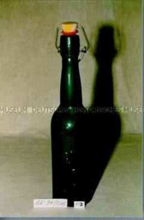 Bierflasche mit Schnappverschluss "Koch-Bräu Hanau Unveräusserlich"
