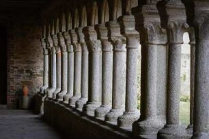 Frankreich. Pays de la Loire. Vendee. Abbaye Notre Dame de la Grainetiere. Abtei 12 Jahrhundert. Kreuzgang
