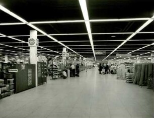 DEZ Einkaufszentrum, 1968