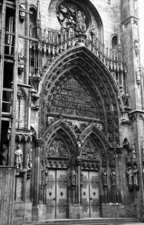 Thann: Portal des Münsters, St. Theobald