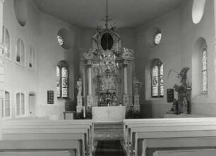 Milkel, Evangelische Pfarrkirche : Milkel (Kreis Bautzen), Dorfkirche. 1857. Inneres nach Osten zum Kanzelaltar, 1686