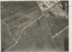 Fabrikgelände bei Etzenhausen, Südrand (1500 m)