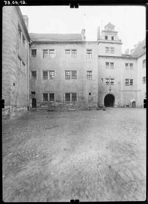 Annaburg. Schloss (1572-1573, 1578; C. Tendler). Hinterschloss. Hofansicht