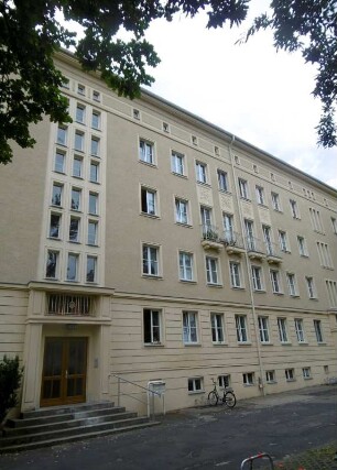 Eisenhüttenstadt: Wohnblock im WK II