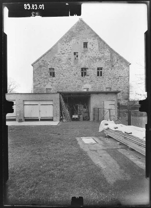 Badingen (Zehdenick-Badingen), Dorfstraße 46. Festes Haus (Erweiterung M. 16. Jh.). Giebelansicht