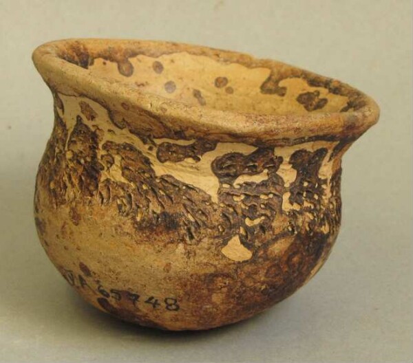 Clay vessel