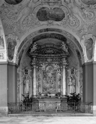 Marien-Wallfahrtsstätte Heiliger Berg — Marienkirche — Nördliche offene Kapelle: Kapelle des heiligen Josef
