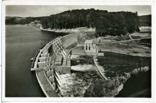 Kriebstein. Talsperre, Sperrmauer