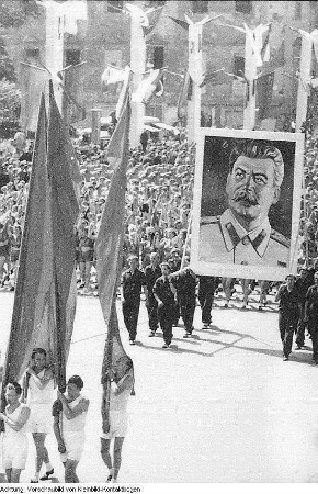 Berlin, 3. Weltfestspiele der Jugend und Studenten, Sportlerparade, August 1951