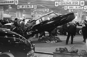 London : In London, Earls Court mit Citroen DS